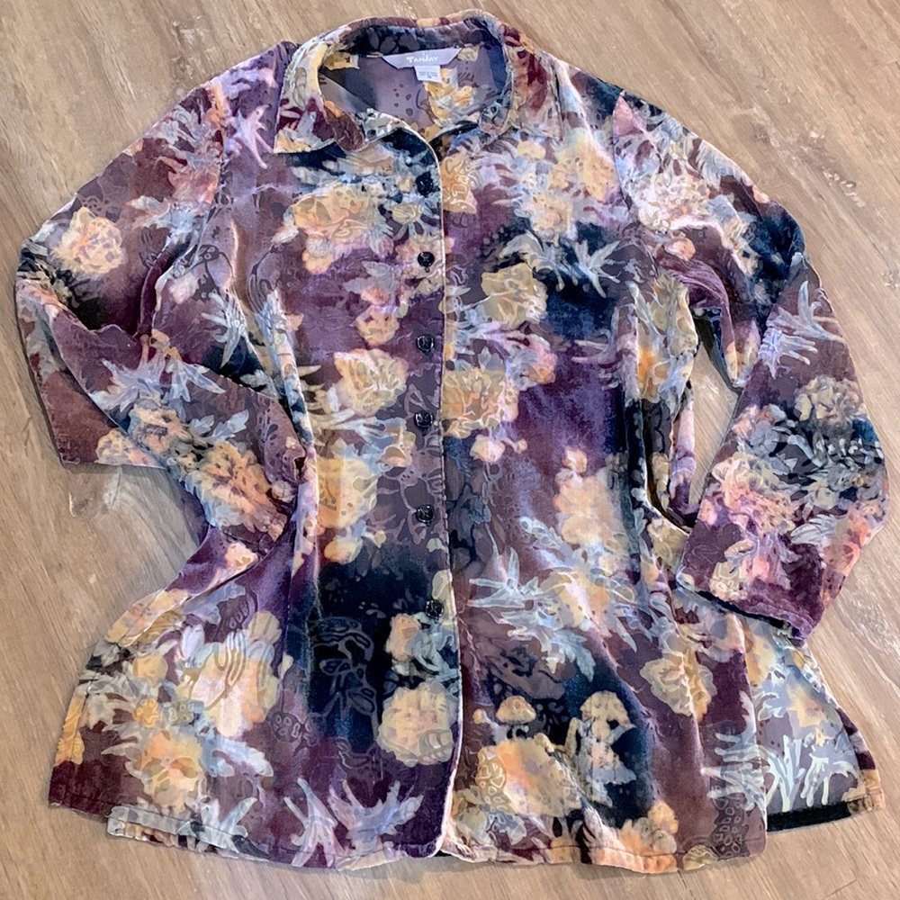 Tanjay burnout shirt
